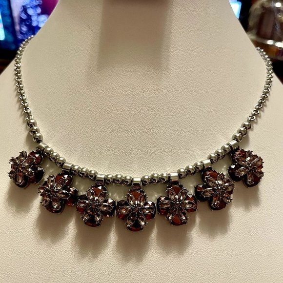 4 for $20 Sale LOFT Outlet Dark & Light Pink Rhinestone Flower Necklace - Picture 6 of 6